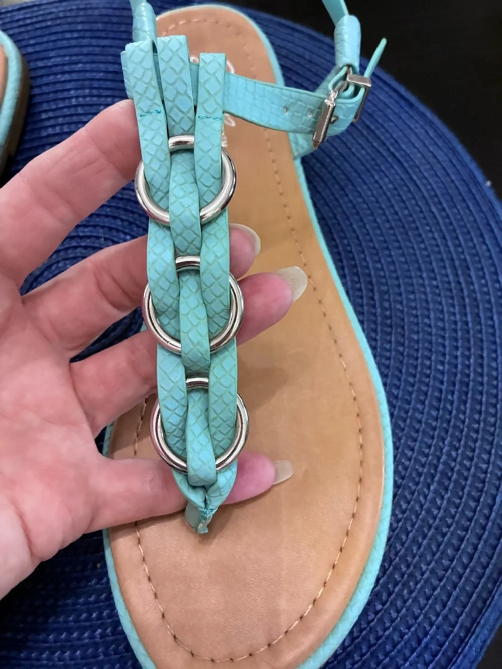 Solanz women t‑strap